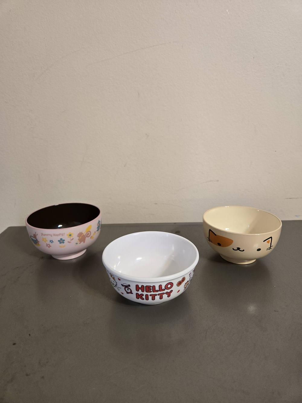 Hello Kitty and Others Melamine 8.5oz Rice Bowl Set